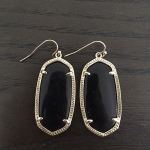 Kendra Scott Elle earrings