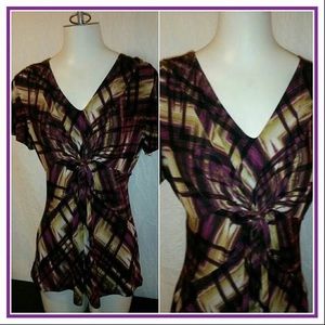 Daisy Fuentes business casual top