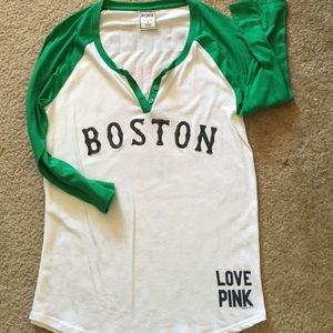 NWOT Pink MLB top