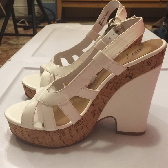 Wedges - Picture 3 of 4