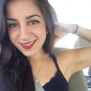 Meet your Posher, Lena