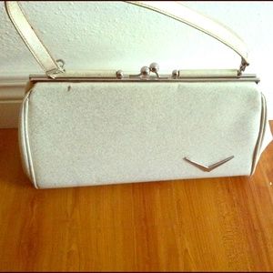 Lux Deville, kiss lock purse