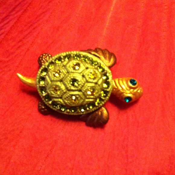 Jewelry - Sea Turtle Pin Jewelry - Sea Turtle Pin