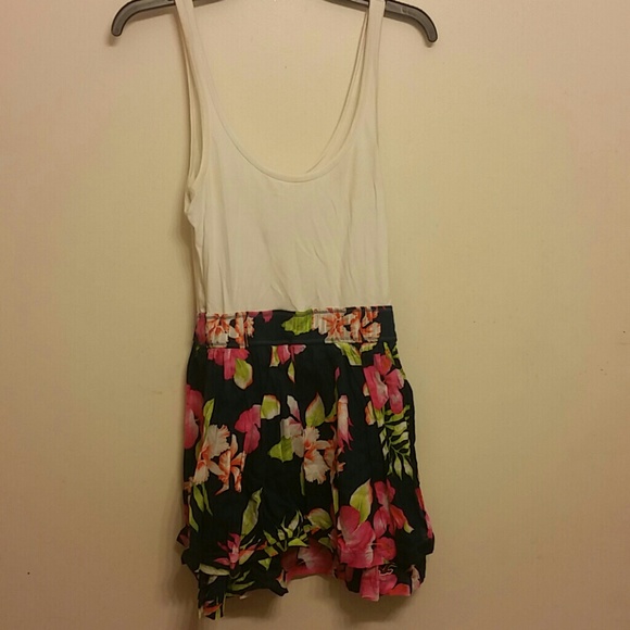 Hollister Floral elastic waist sundress