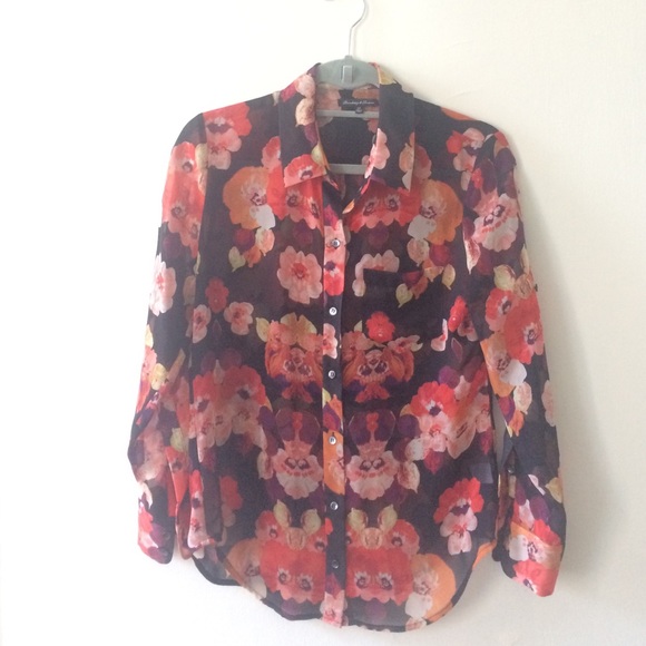 Sheer floral print blouse from Madewell - Picture 1 of 4