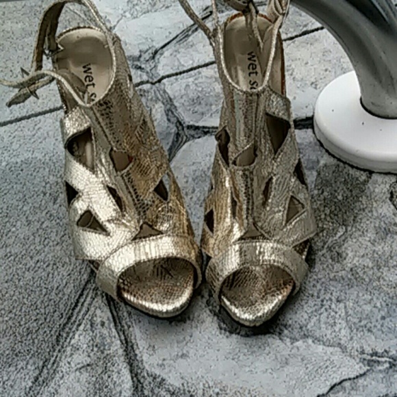 Dress heels - Picture 2 of 2