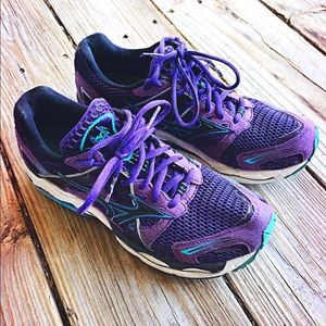 Mizuno Running Shoes