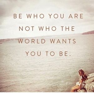 Meet your Posher, Manar