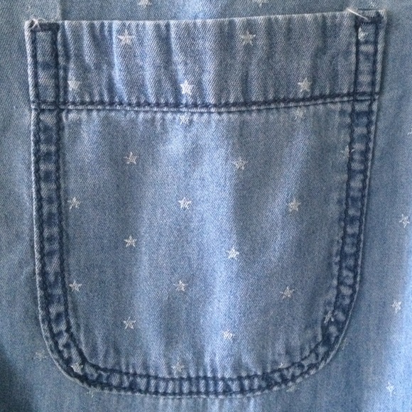 Chambray collared shirt with faded star print - Picture 4 of 4
