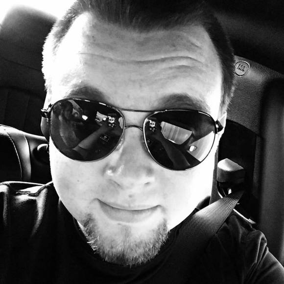 Meet your Posher, Preston