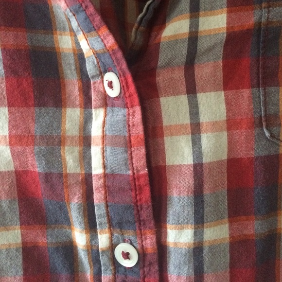 AWESOME plaid collared shirt - Picture 3 of 3