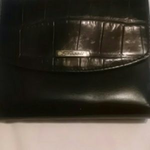 Black fossil wallet