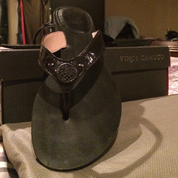 Vince Camuto black linear patent