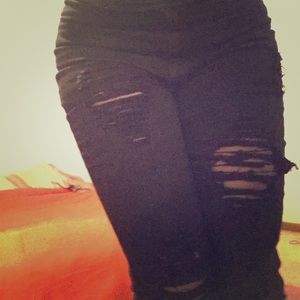 Black Distressed Jeans