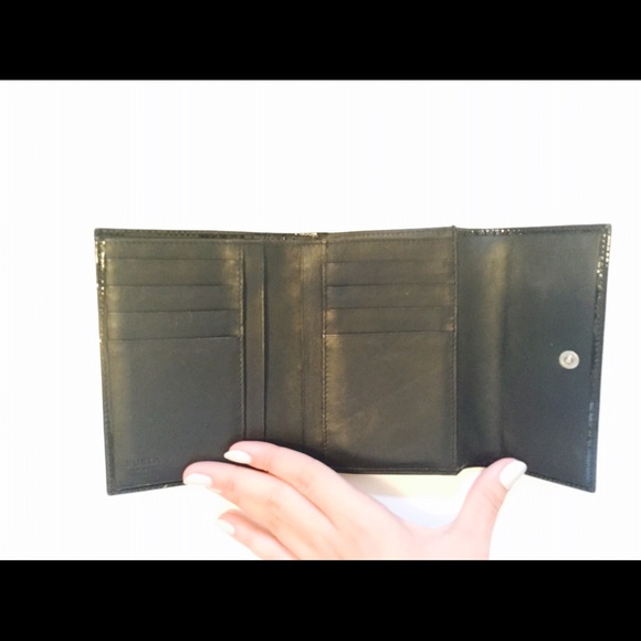 SOLD Furla black wallet - Picture 4 of 4