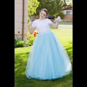 Meet your Posher, Jenny