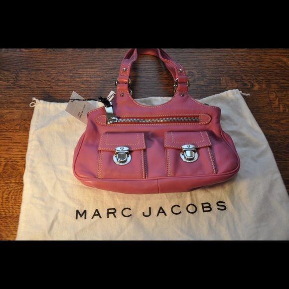 Brand New Authentic Marc Jacobs Pink Hobo