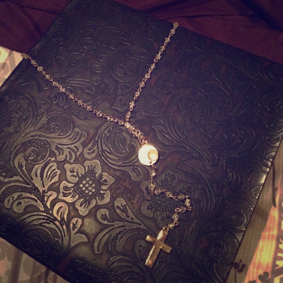 Gold necklace with cross