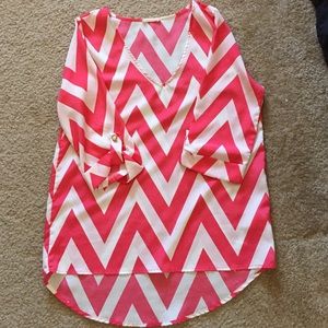 NWOT chevron top