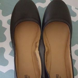 REDUCED Mossimo ballerina flats