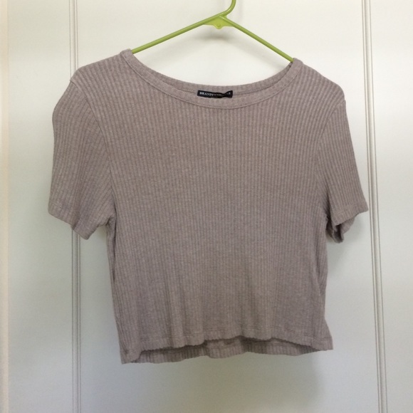 Brandy Melville Ribbed Crop Tee