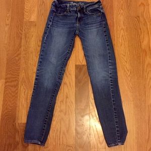 American Eagle super stretch skinny jeans