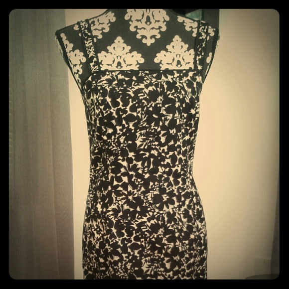 Ann Taylor Dress Size 4
