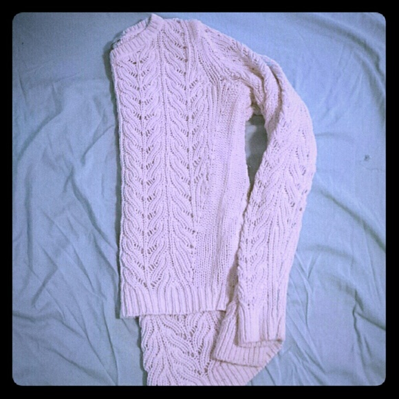 Gorgeous white knit Loft sweater
