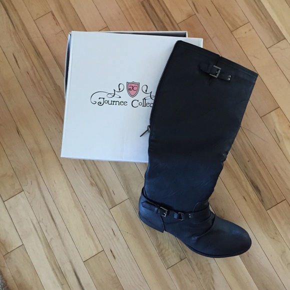 Brand new never worn wide calf boots