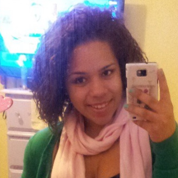 Meet your Posher, Angelica