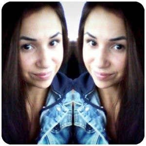 Meet your Posher, Samantha