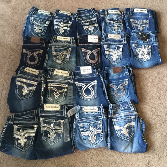 Rock revival jeans 😍😍