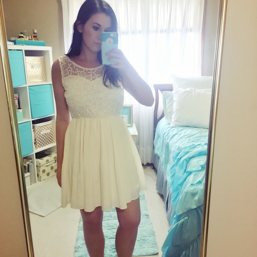 Cream Floral Lace Skater Dress