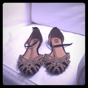 Mix. No.6 t-strap sandal flats