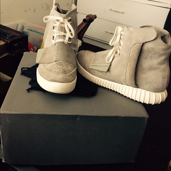 Adidas Yeezys 750 Boost