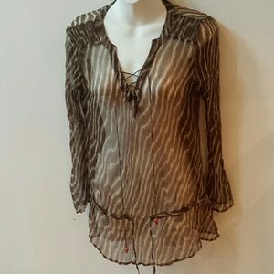 Light weight chic blouse