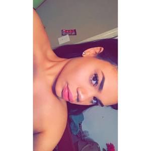 Meet your Posher, Olivia anionette