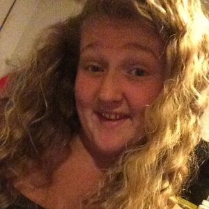 Meet your Posher, Zoe