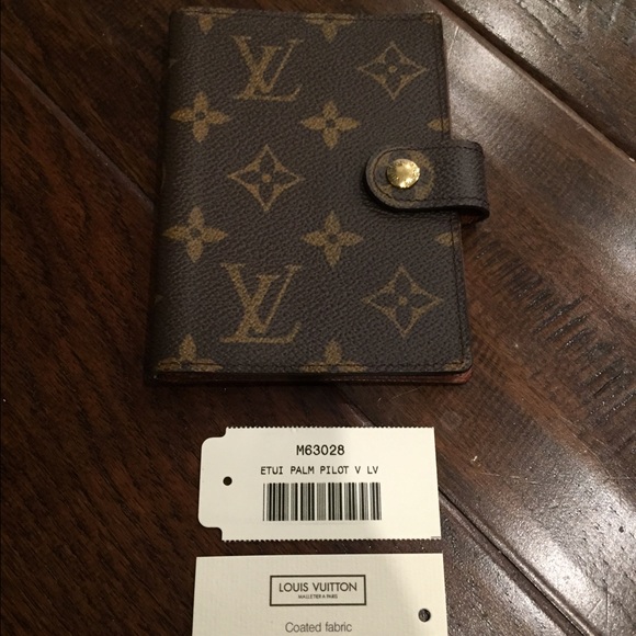 louis vuitton pilot case
