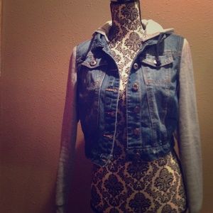 Hooded jean jacket with grey sleeves