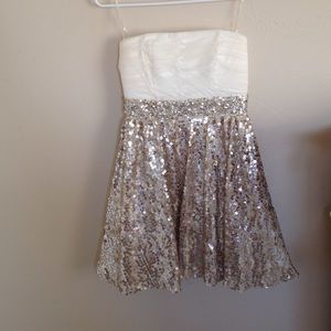 Cute homecoming dress!