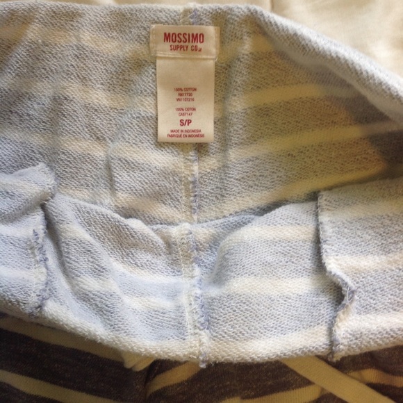 Brandy Style Shorts - Picture 2 of 2