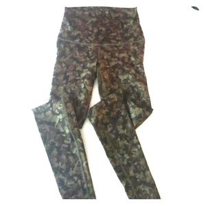 lululemon Full on Luon Roll Down pant