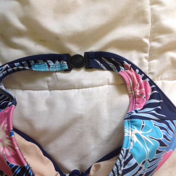 Loco Boutique Bikini - Picture 3 of 3