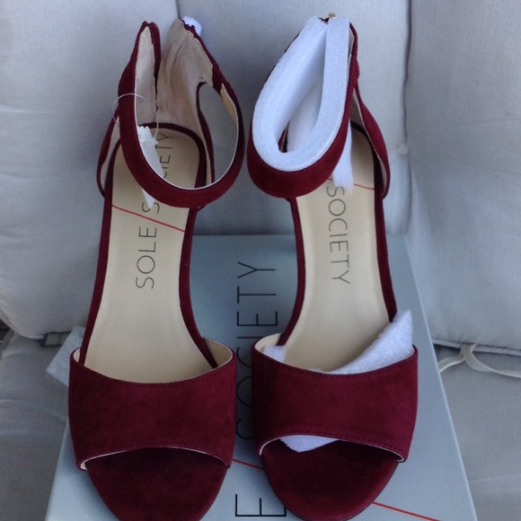 Open toe heels