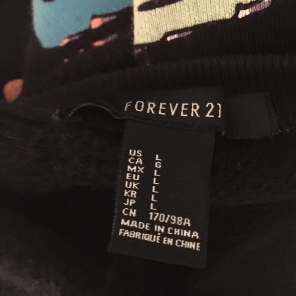 "Yes, No" Cropped Sweater - Picture 3 of 3