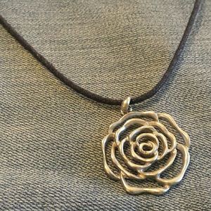Rose pendant  necklace