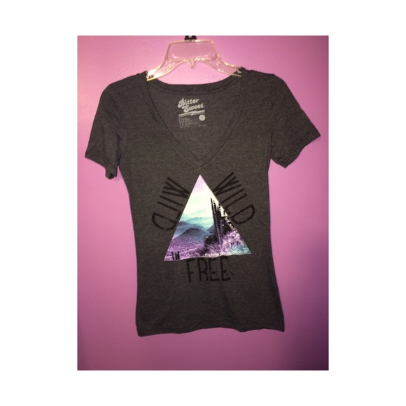 V-neck shirt