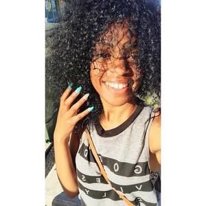 Meet your Posher, Jasmine