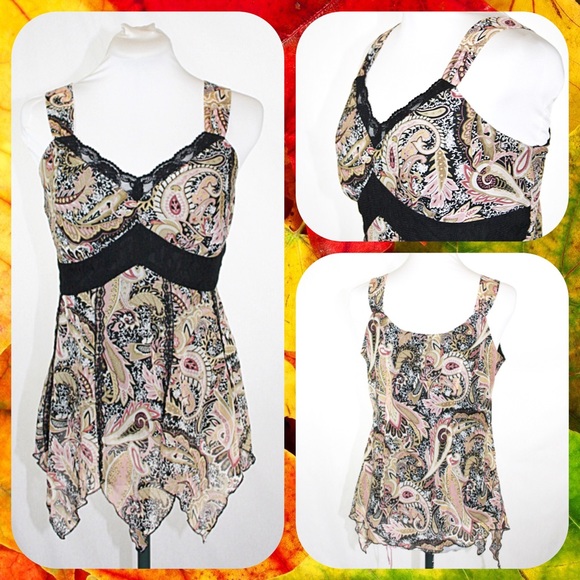 New York City Design Co. Tops - Brown Paisley Kerchief Hem Sleeveless Top Sz M